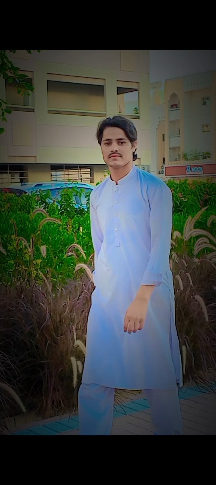Abbas Khan